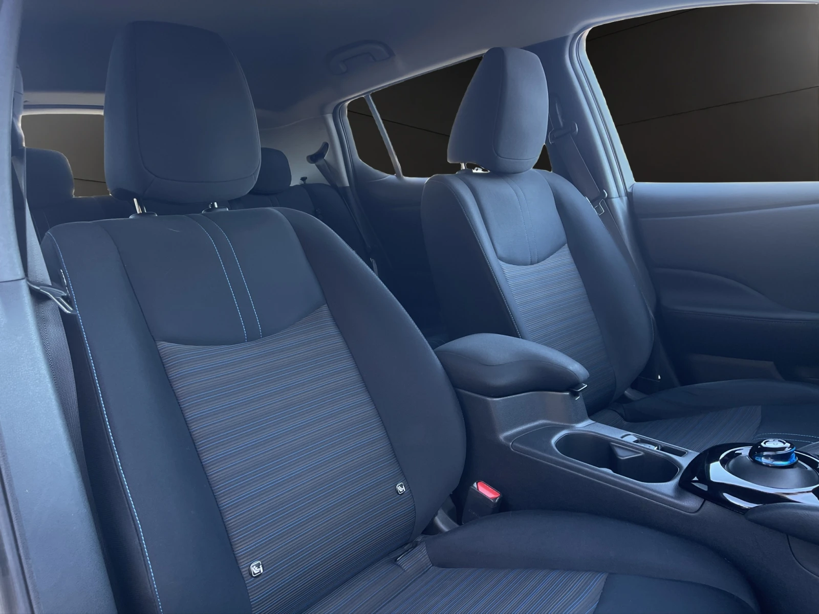 Nissan Leaf  TEKNA+ 360* , снимка 13 - Автомобили и джипове - 54607717