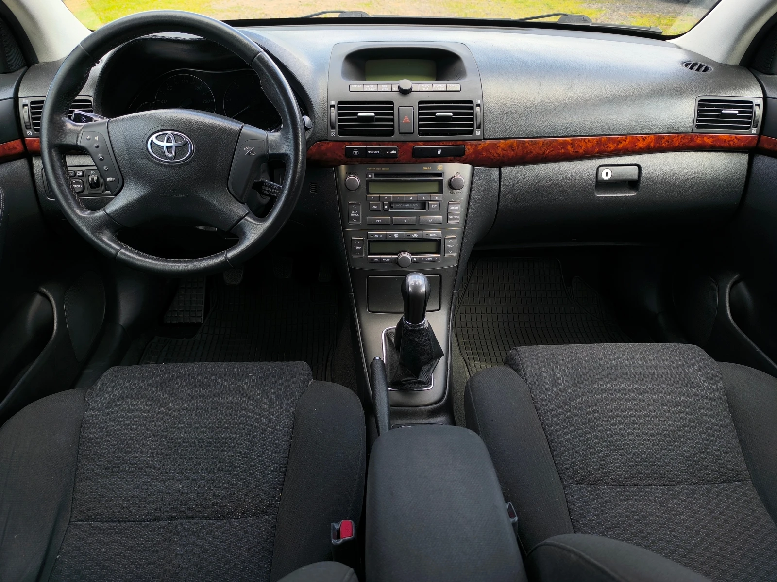Toyota Avensis -2.0D4D-116кс-КЛИМАТРОНИК-, снимка 13 - Автомобили и джипове - 54640556