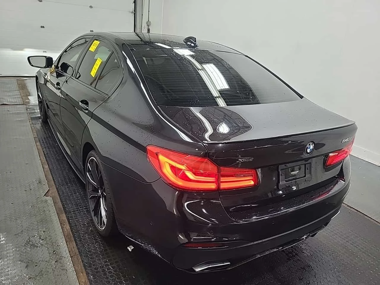 BMW 540 540I XDRIVE  CARFAX, снимка 4 - Автомобили и джипове - 54681361