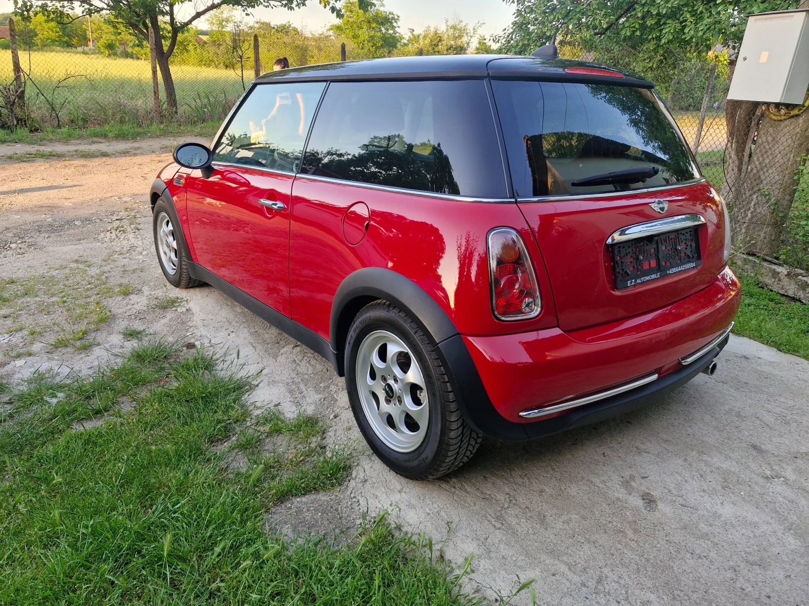 Mini One 1.6i, снимка 6 - Автомобили и джипове - 54693012