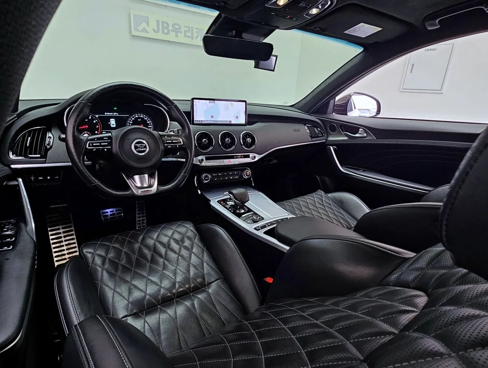 Kia Stinger 3.3 Gt Masters Turbo Package, снимка 10 - Автомобили и джипове - 54723294