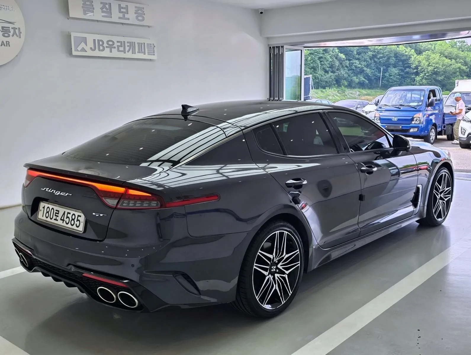 Kia Stinger 3.3 Gt Masters Turbo Package, снимка 3 - Автомобили и джипове - 54723294