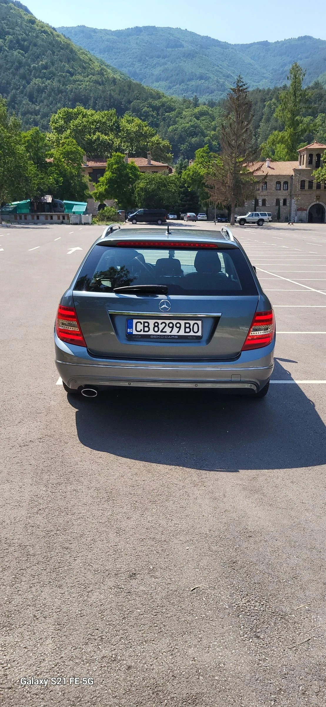Mercedes-Benz C 220, снимка 4 - Автомобили и джипове - 54729079