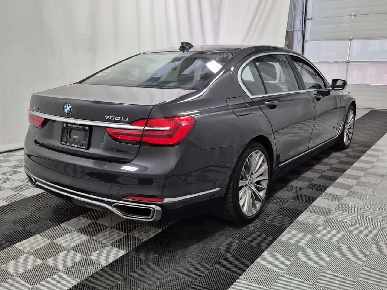 BMW 750 LI XDRIVE| HUD| PANO| 360CAM| ОБДУХВАНЕ| , снимка 3 - Автомобили и джипове - 54765818