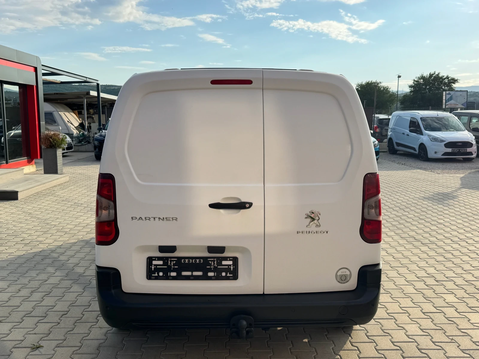 Peugeot Partner, снимка 4 - Автомобили и джипове - 54825761