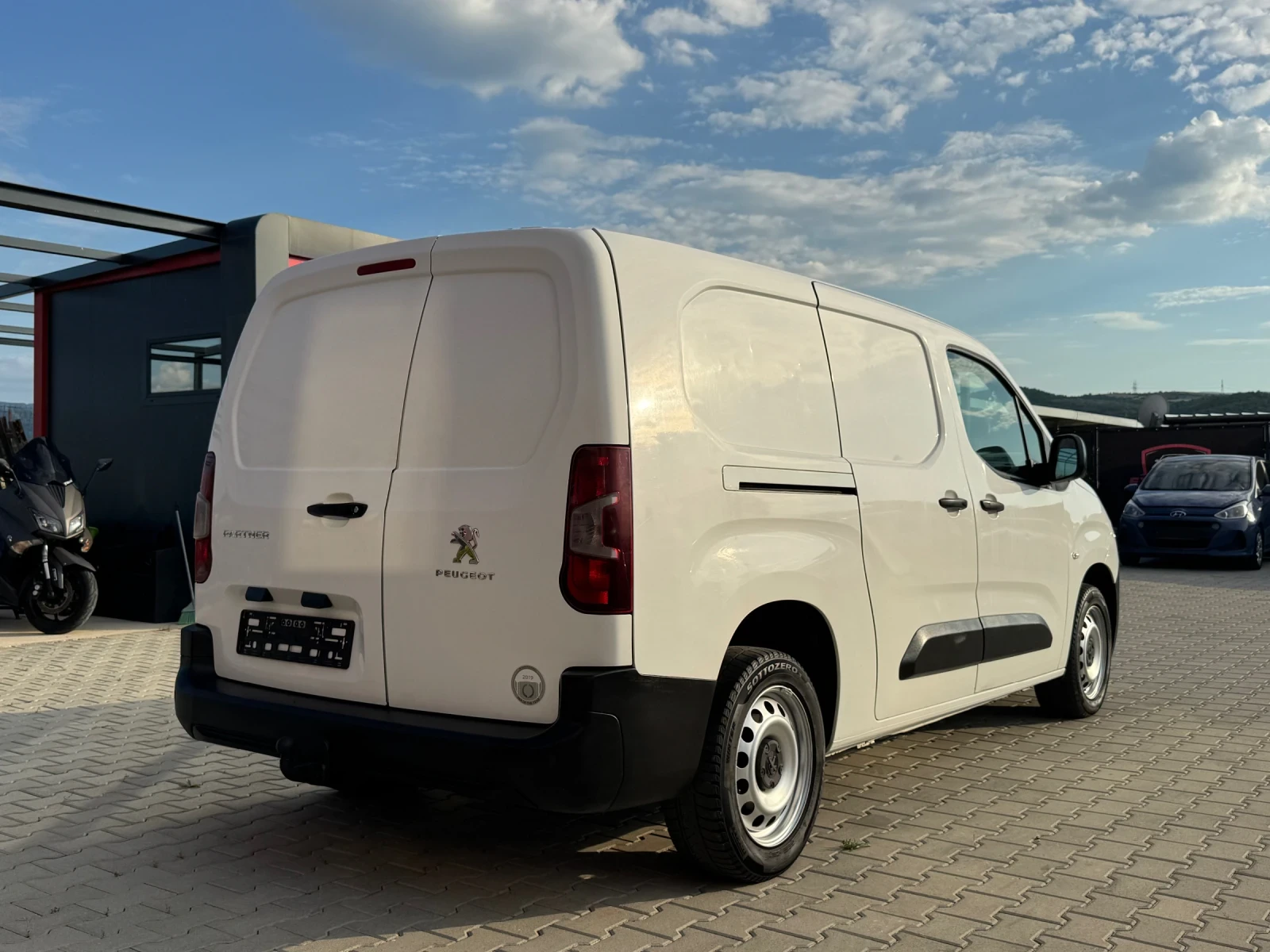 Peugeot Partner, снимка 5 - Автомобили и джипове - 54825761