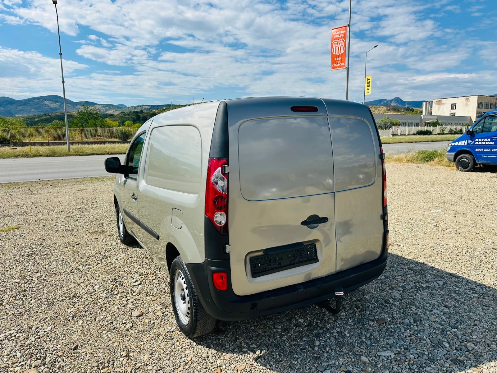 Renault Kangoo 1.6 16v 106кс., снимка 7 - Автомобили и джипове - 54912201