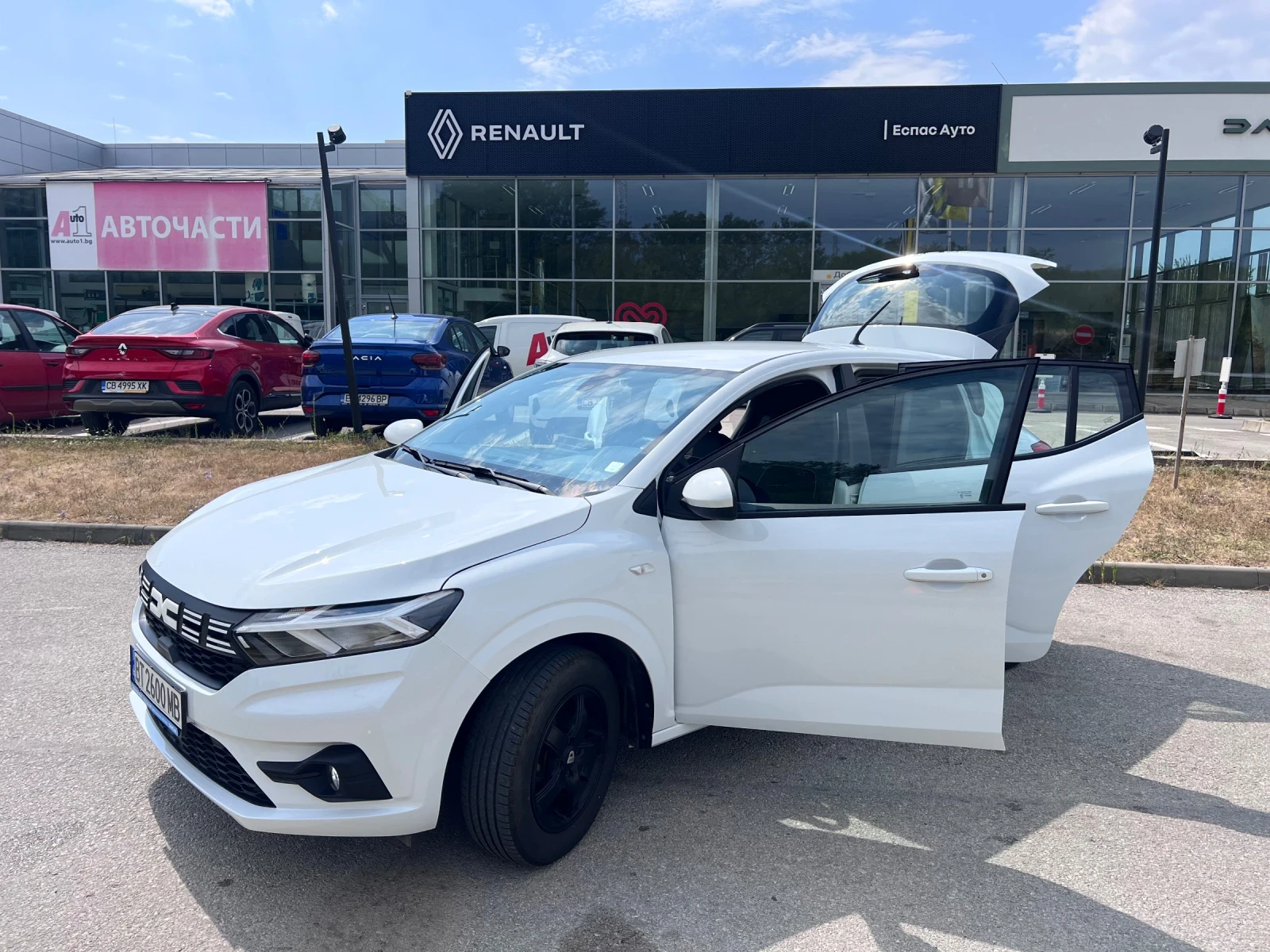 Dacia Sandero, снимка 6 - Автомобили и джипове - 55711758