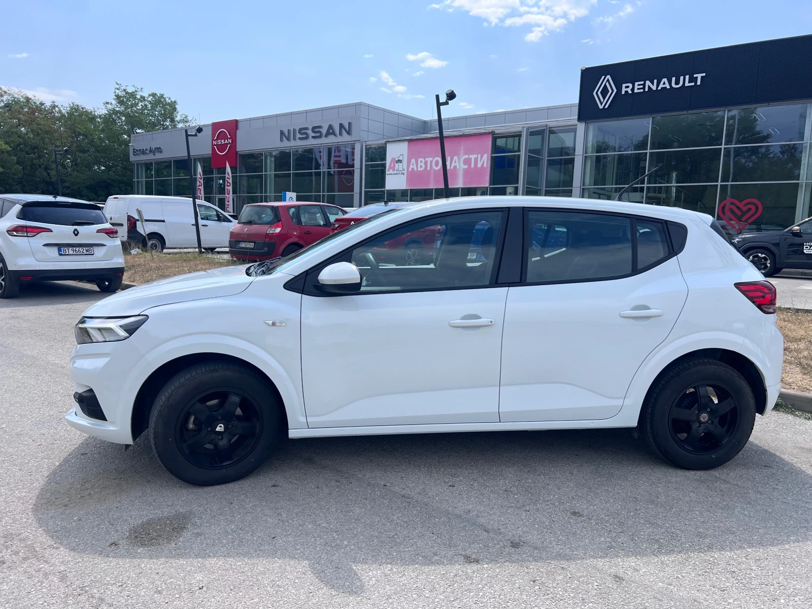 Dacia Sandero, снимка 4 - Автомобили и джипове - 55711758