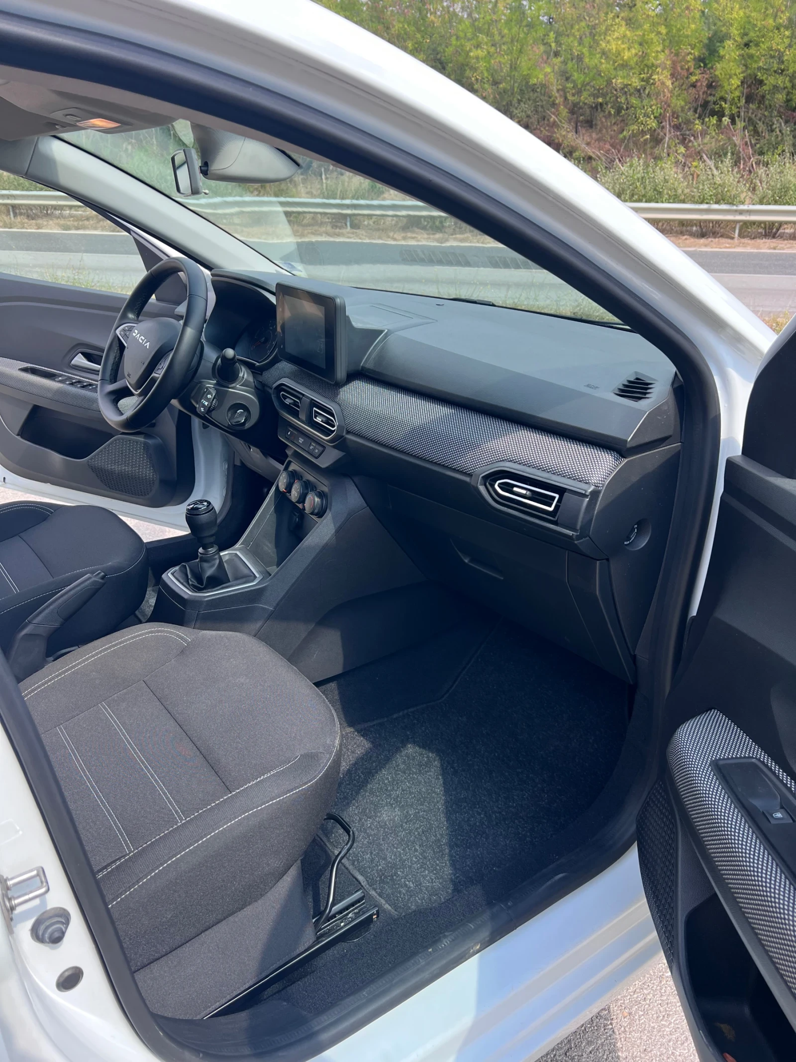 Dacia Sandero, снимка 14 - Автомобили и джипове - 55711758