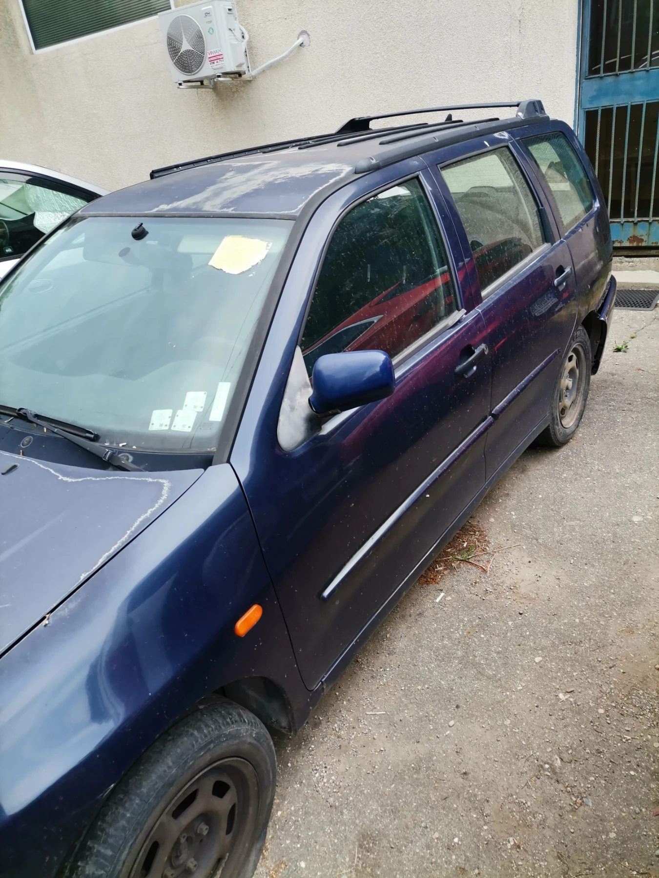 VW Polo 1.9 SDI, снимка 4 - Автомобили и джипове - 55217335