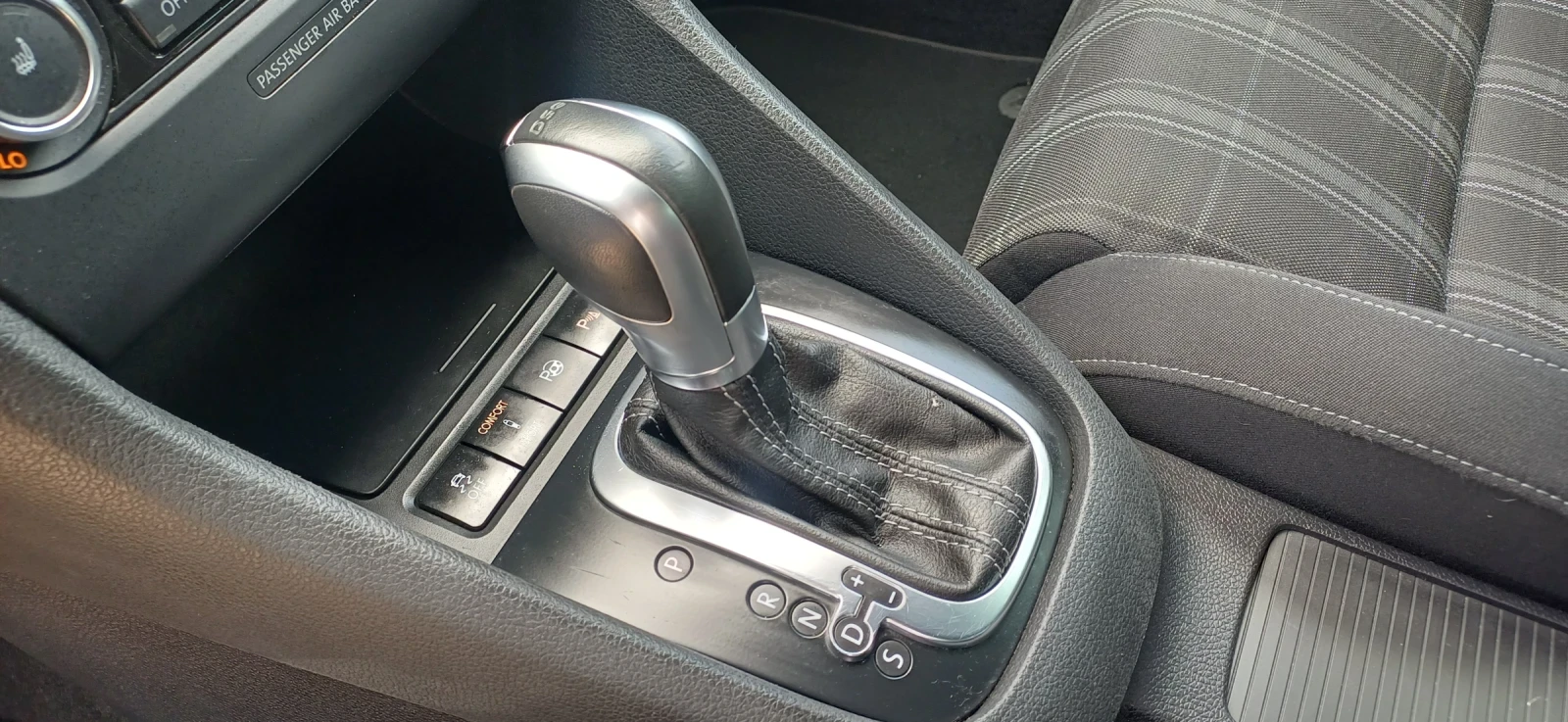 VW Golf 2.0 TDI GTD 170к.с., снимка 15 - Автомобили и джипове - 55435740