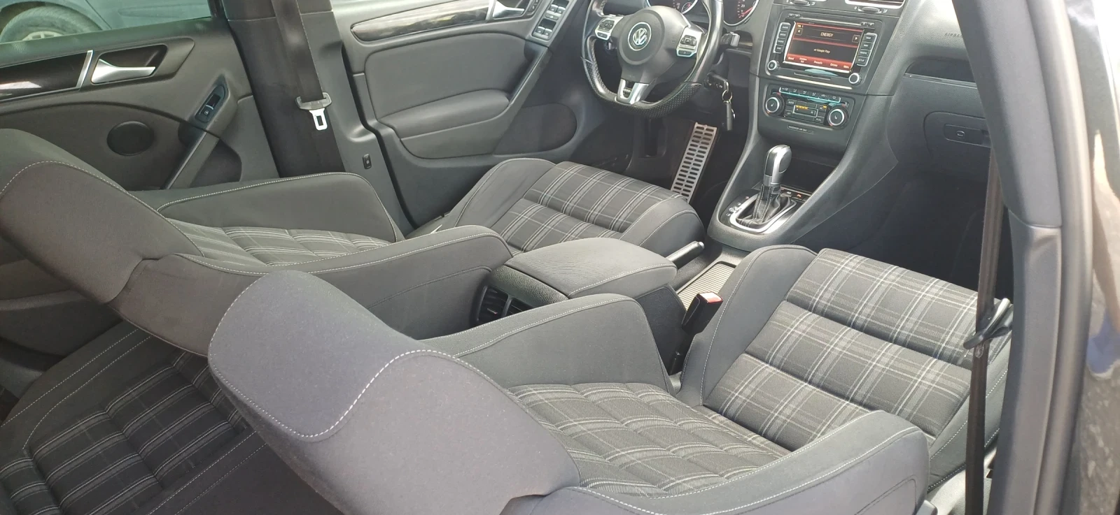 VW Golf 2.0 TDI GTD 170к.с., снимка 13 - Автомобили и джипове - 55435740