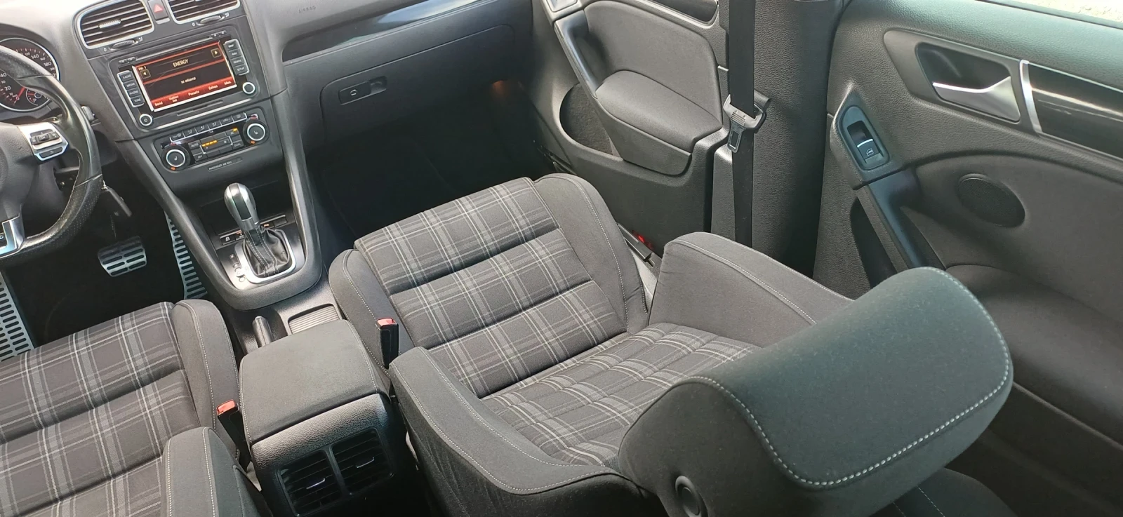 VW Golf 2.0 TDI GTD 170к.с., снимка 12 - Автомобили и джипове - 55435740
