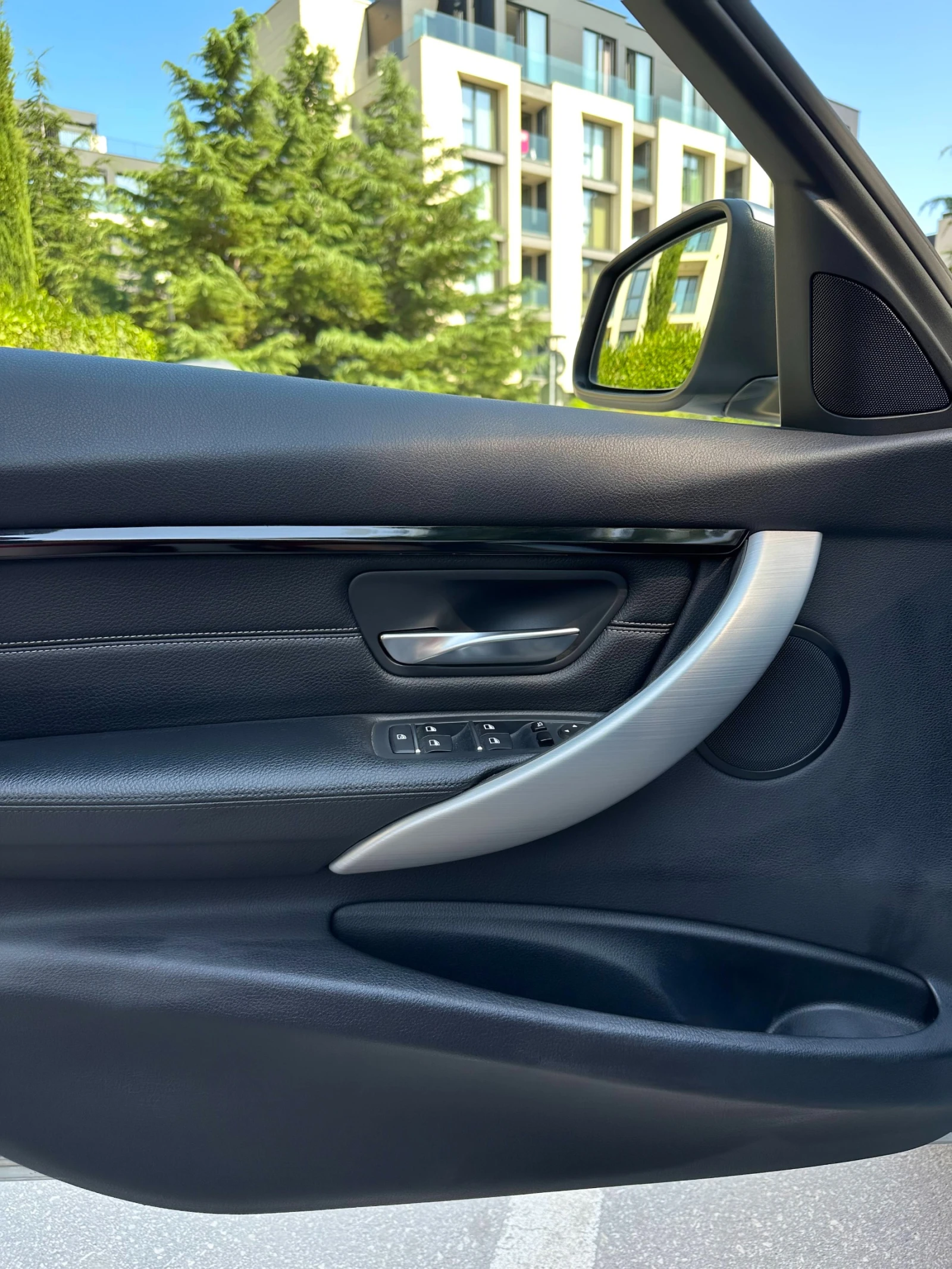 BMW 330 330E Head-Up Facelift, снимка 17 - Автомобили и джипове - 55533978