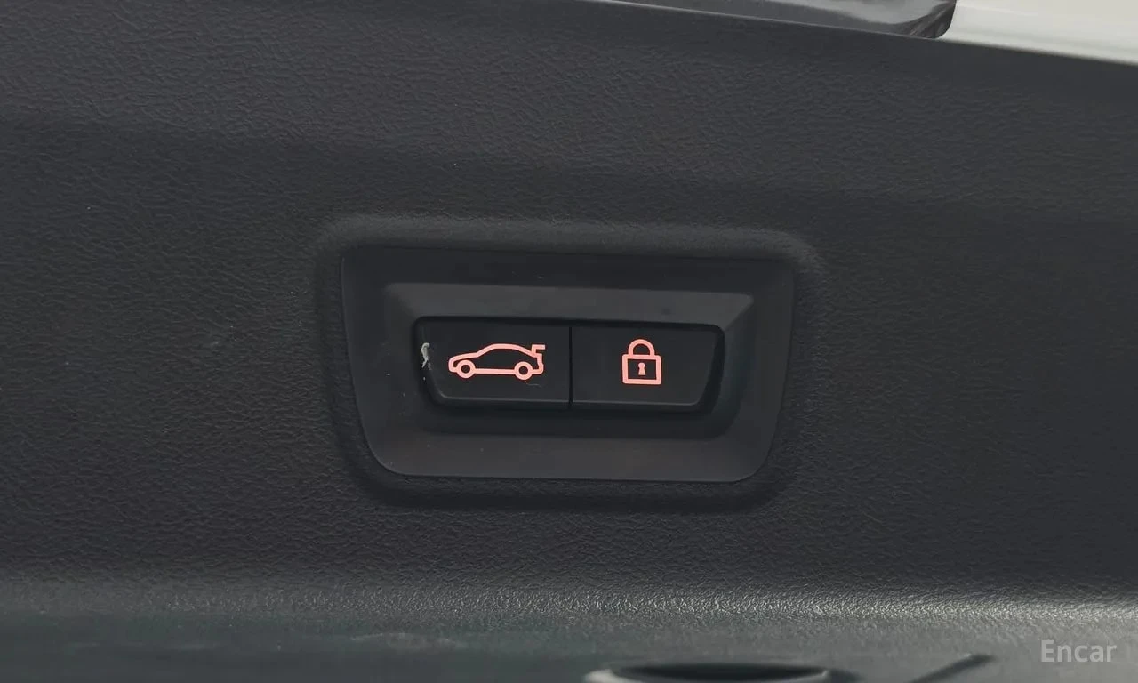 BMW i4 eDrive40| M-ПАКЕТ| HAR/KAR| LASER| ОБДУХ| 360, снимка 16 - Автомобили и джипове - 55879947