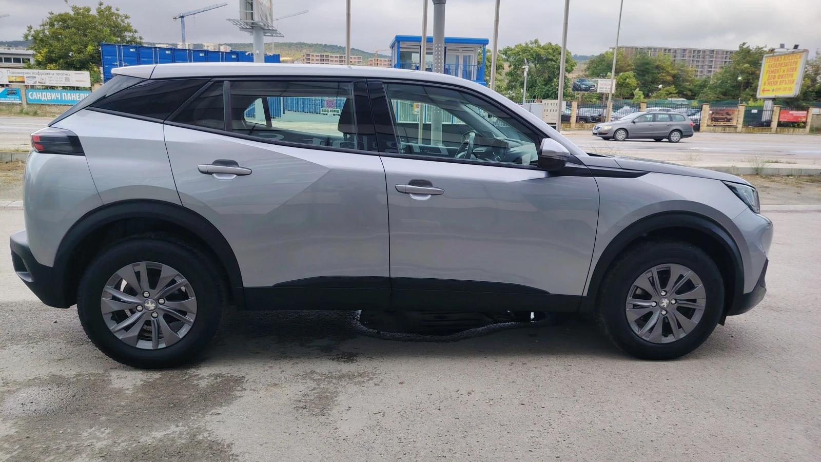 Peugeot 2008 GT Line, снимка 6 - Автомобили и джипове - 56118175