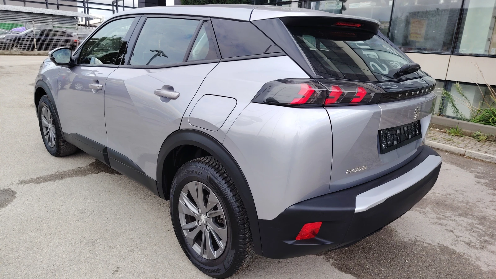 Peugeot 2008 GT Line, снимка 16 - Автомобили и джипове - 56118175