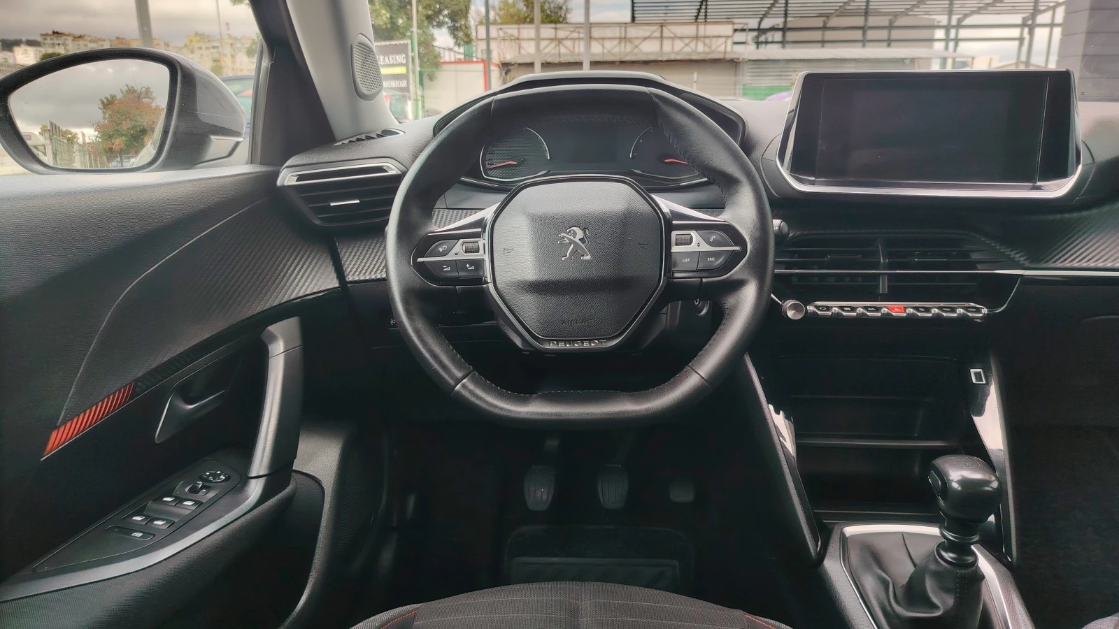 Peugeot 2008 GT Line, снимка 15 - Автомобили и джипове - 56118175