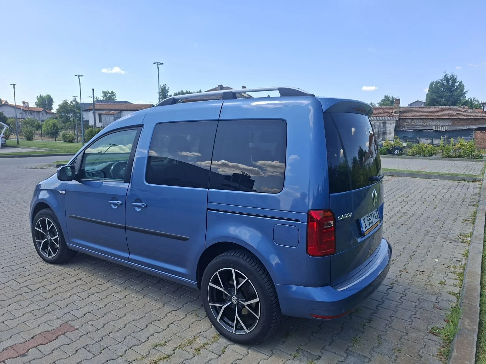 VW Caddy 1.4 TGI МЕТАН, снимка 3 - Автомобили и джипове - 56343531