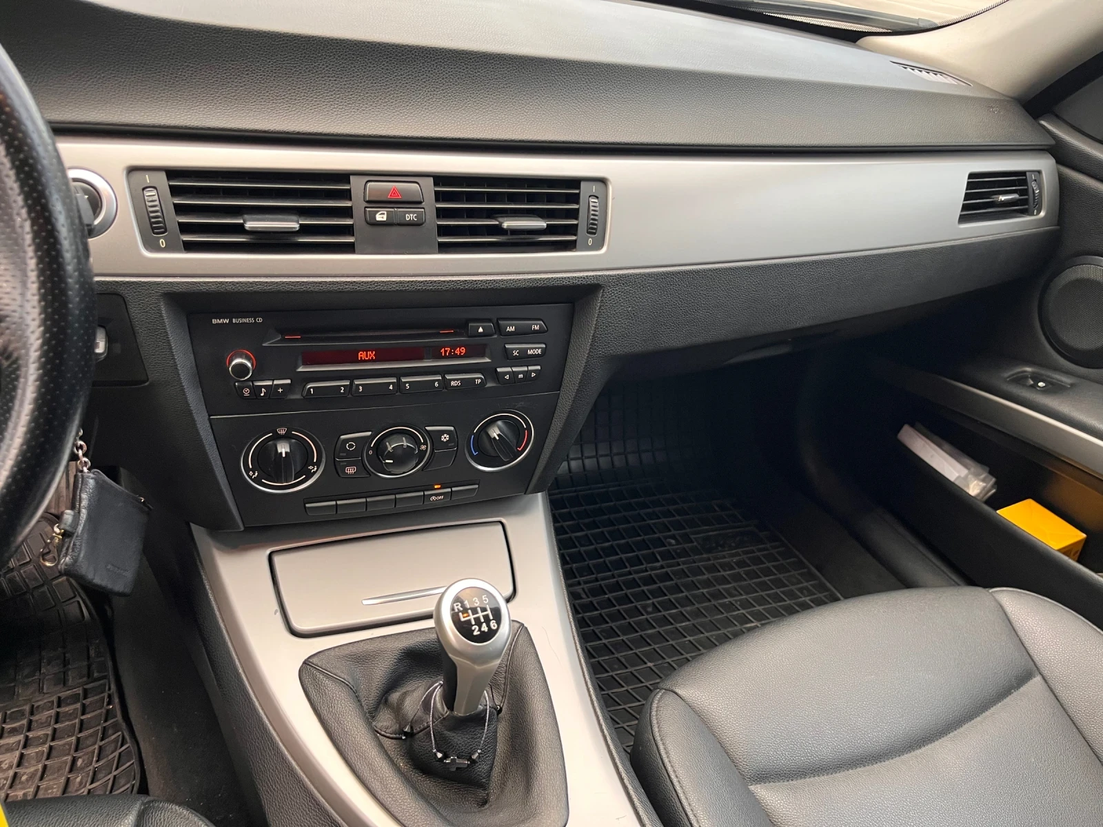 BMW 318, снимка 7 - Автомобили и джипове - 56554926
