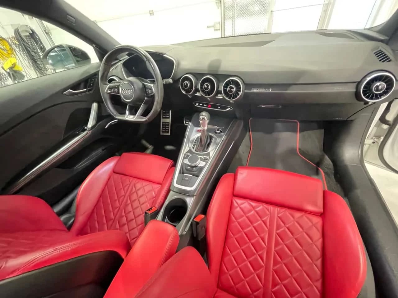 Audi Tt * 2.0 TFSI quattro * CARFAX * ����� �� ����������� | Mobile.bg � ����������� 7