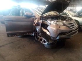 Honda Cr-v 2.2D ЧАСТИ, снимка 1