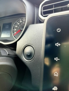 Dacia Duster 1490Евро за плучаване, 1.3TCeJourney автоматик, снимка 13