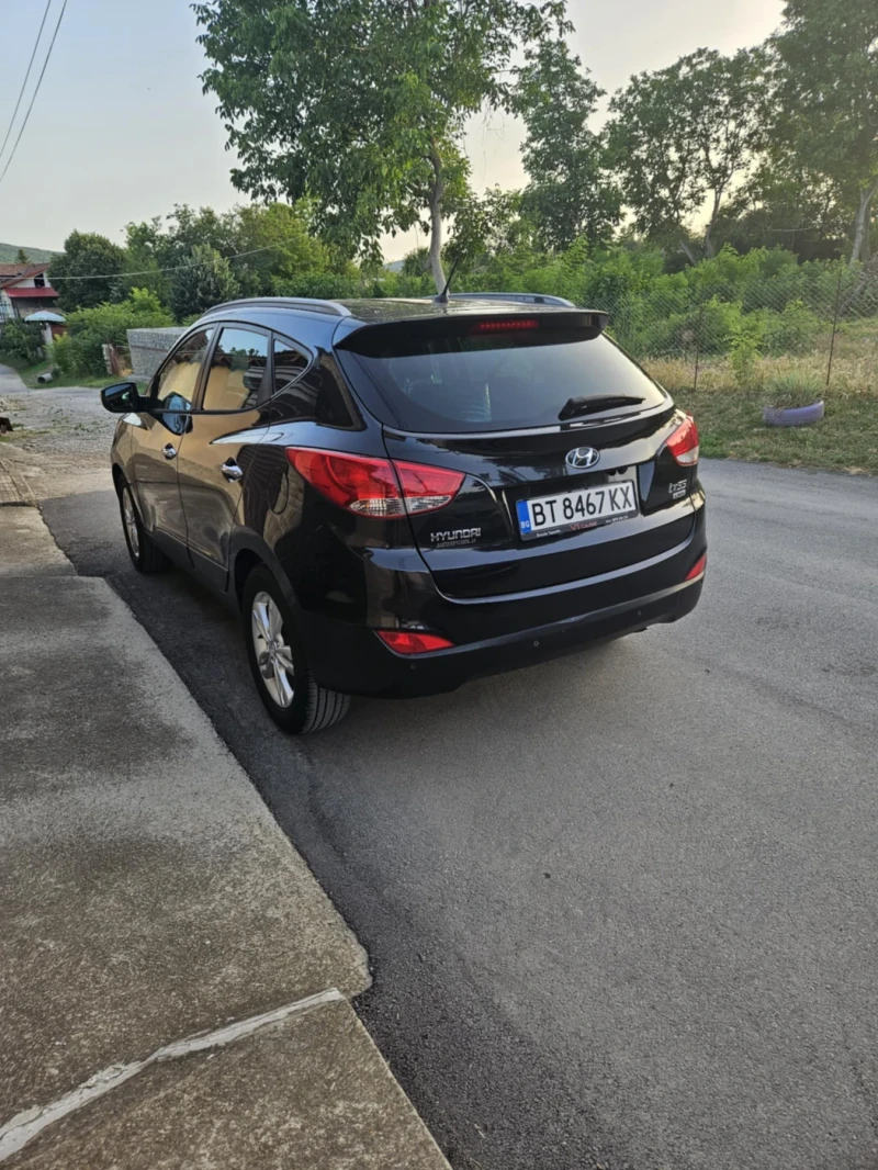 Hyundai IX35, снимка 8 - Автомобили и джипове - 48100223