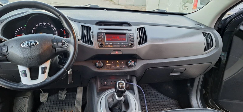 Kia Sportage 1.6 GDI, снимка 9 - Автомобили и джипове - 48210851