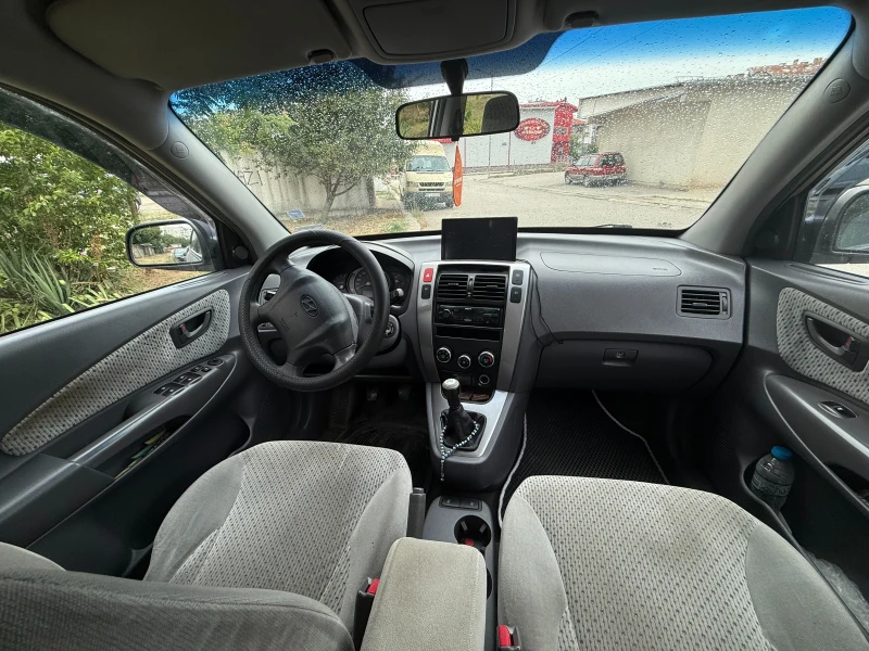 Hyundai Tucson, снимка 5 - Автомобили и джипове - 51756248