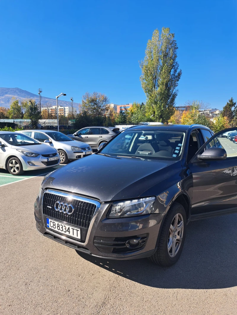 Audi Q5, снимка 4 - Автомобили и джипове - 53042171