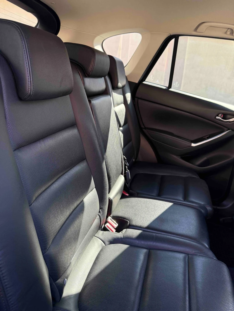 Mazda CX-5 Най-високо ниво на оборудване, снимка 10 - Автомобили и джипове - 52472708