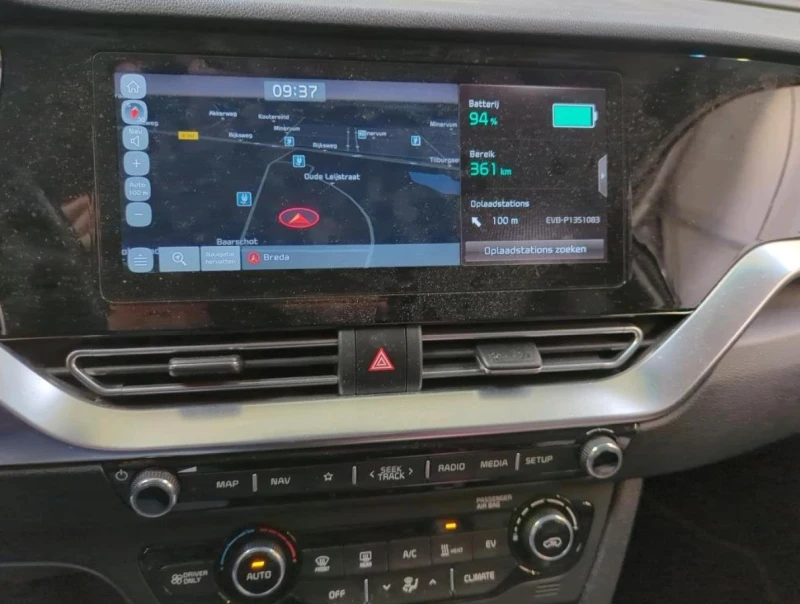 Kia Niro EV 64kWh full electric 204PS, снимка 10 - Автомобили и джипове - 52712239