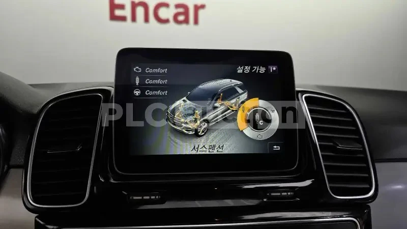 Mercedes-Benz GLE 350 ПОДГРЕВИ/ШИБИДАХ/ФИКСИРАНА ЦЕНА ДО БЪЛГАРИЯ, снимка 14 - Автомобили и джипове - 54998436
