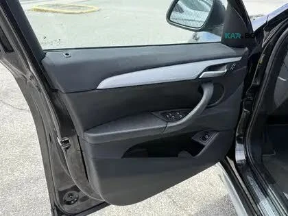 BMW X1 xDrive28i* АвтоКредит* (ЦЕНА ДО БГ), снимка 14 - Автомобили и джипове - 55879532