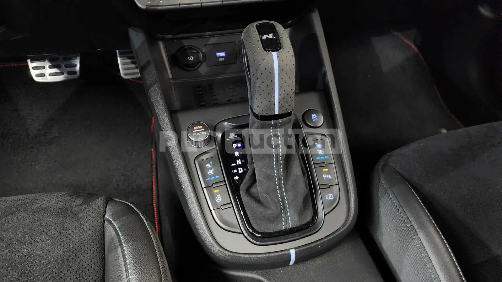 Hyundai Kona N-Line , снимка 8 - Автомобили и джипове - 53731977