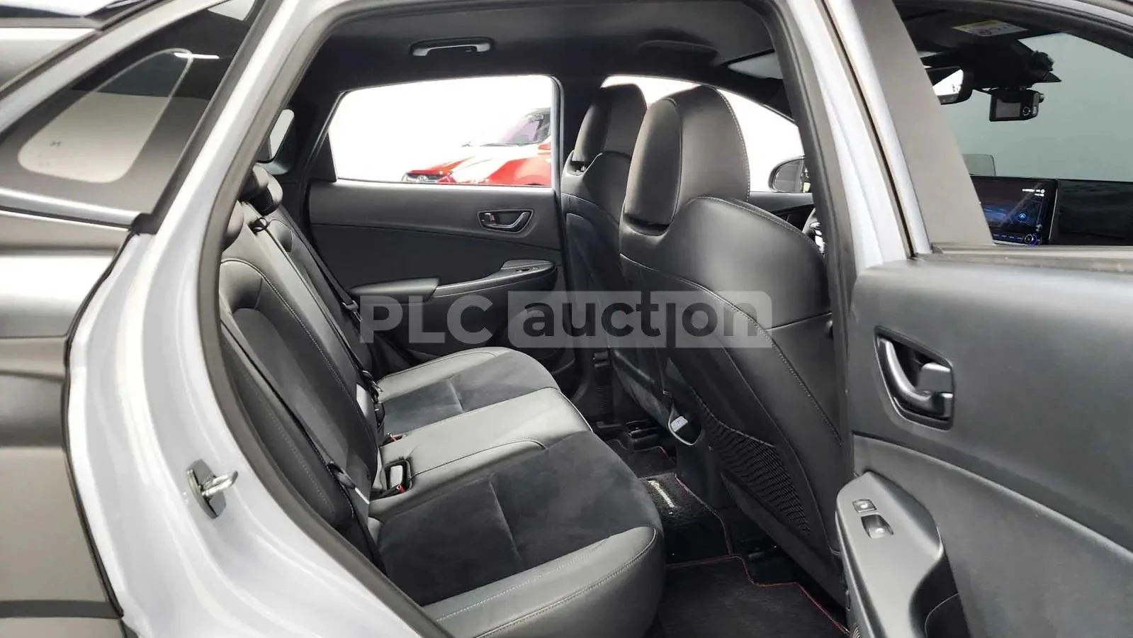 Hyundai Kona N-Line , снимка 11 - Автомобили и джипове - 53731977