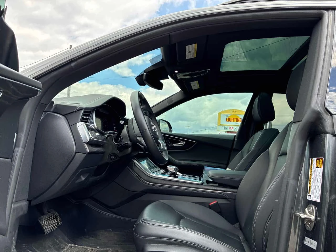 Audi Q8 Progressiv 55 TFSI quattro  CARFAX | Mobile.bg � ����������� 16