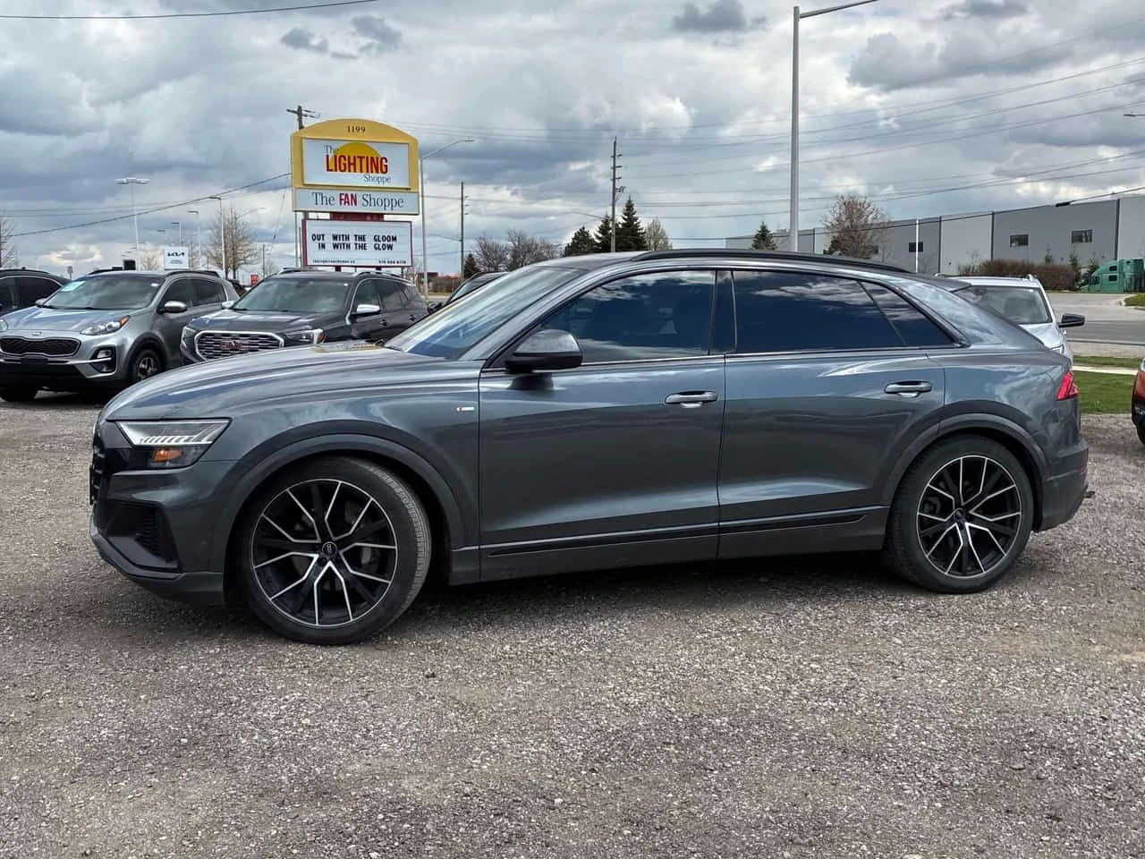 Audi Q8 Progressiv 55 TFSI quattro  CARFAX | Mobile.bg � ����������� 1