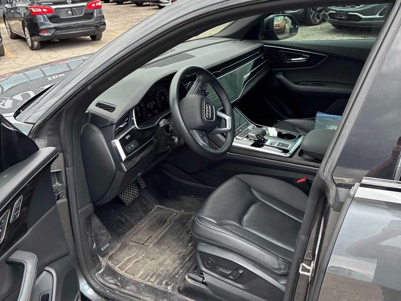 Audi Q8 Progressiv 55 TFSI quattro  CARFAX | Mobile.bg � ����������� 5
