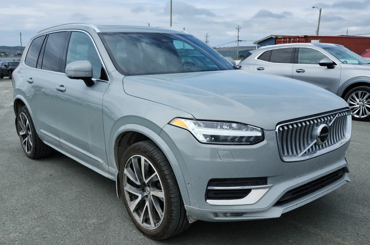 Volvo Xc90 * B6 Mild Hybrid* PLUS BRIGHT THEME* Pilot assist*, снимка 2 - Автомобили и джипове - 55225862