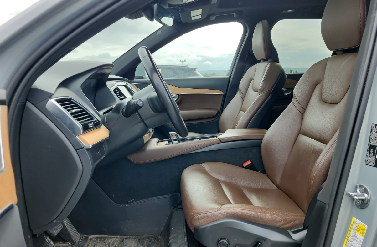 Volvo Xc90 * B6 Mild Hybrid* PLUS BRIGHT THEME* Pilot assist*, снимка 7 - Автомобили и джипове - 55225862