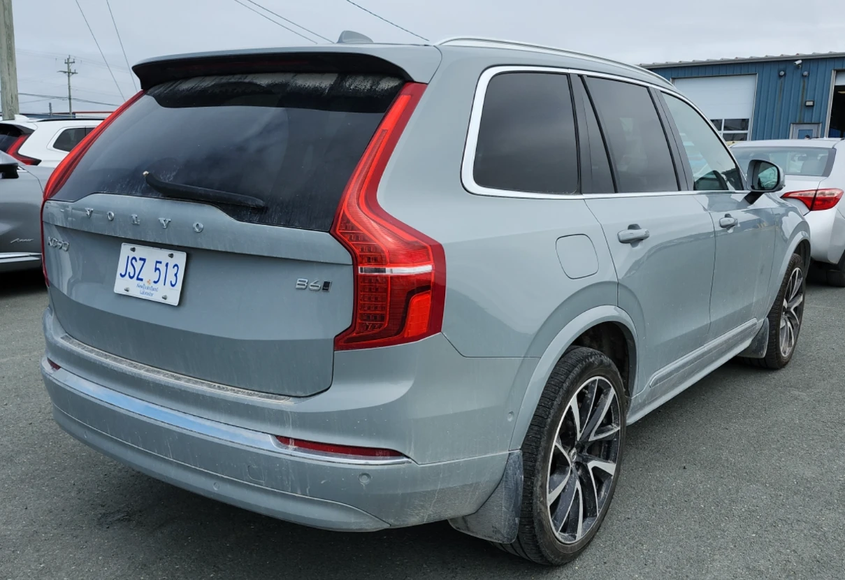 Volvo Xc90 * B6 Mild Hybrid* PLUS BRIGHT THEME* Pilot assist*, снимка 3 - Автомобили и джипове - 55225862