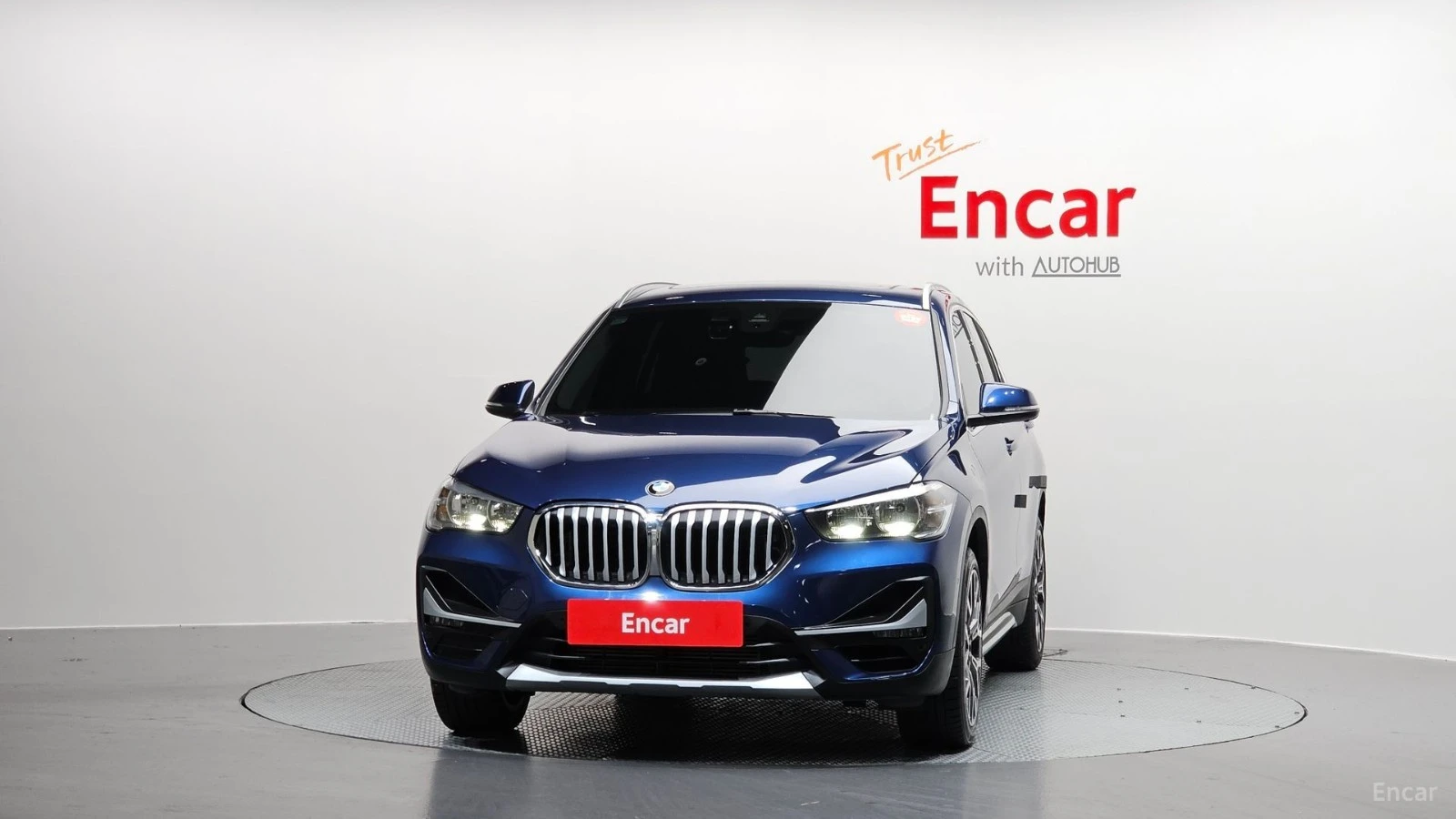 BMW X1 xDrive 20i xLine* КОЖА* ПАНО* КАМЕРА, снимка 3 - Автомобили и джипове - 55502656
