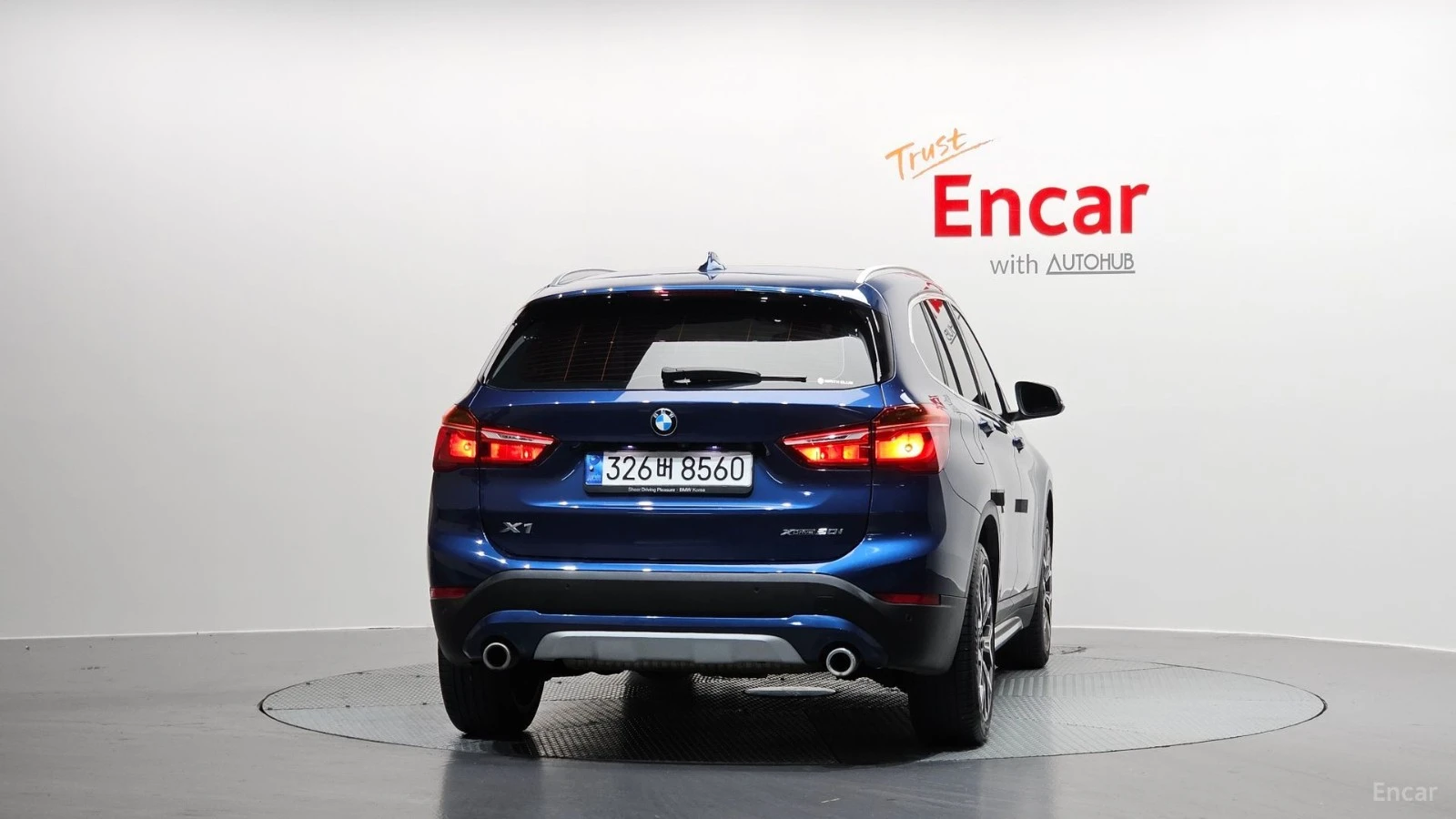 BMW X1 xDrive 20i xLine* КОЖА* ПАНО* КАМЕРА, снимка 4 - Автомобили и джипове - 55502656