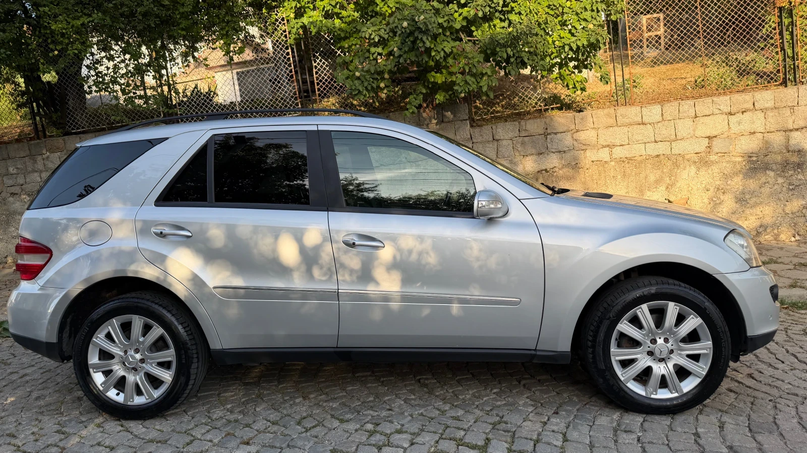 Mercedes-Benz ML 500 W164, снимка 4 - Автомобили и джипове - 55878350