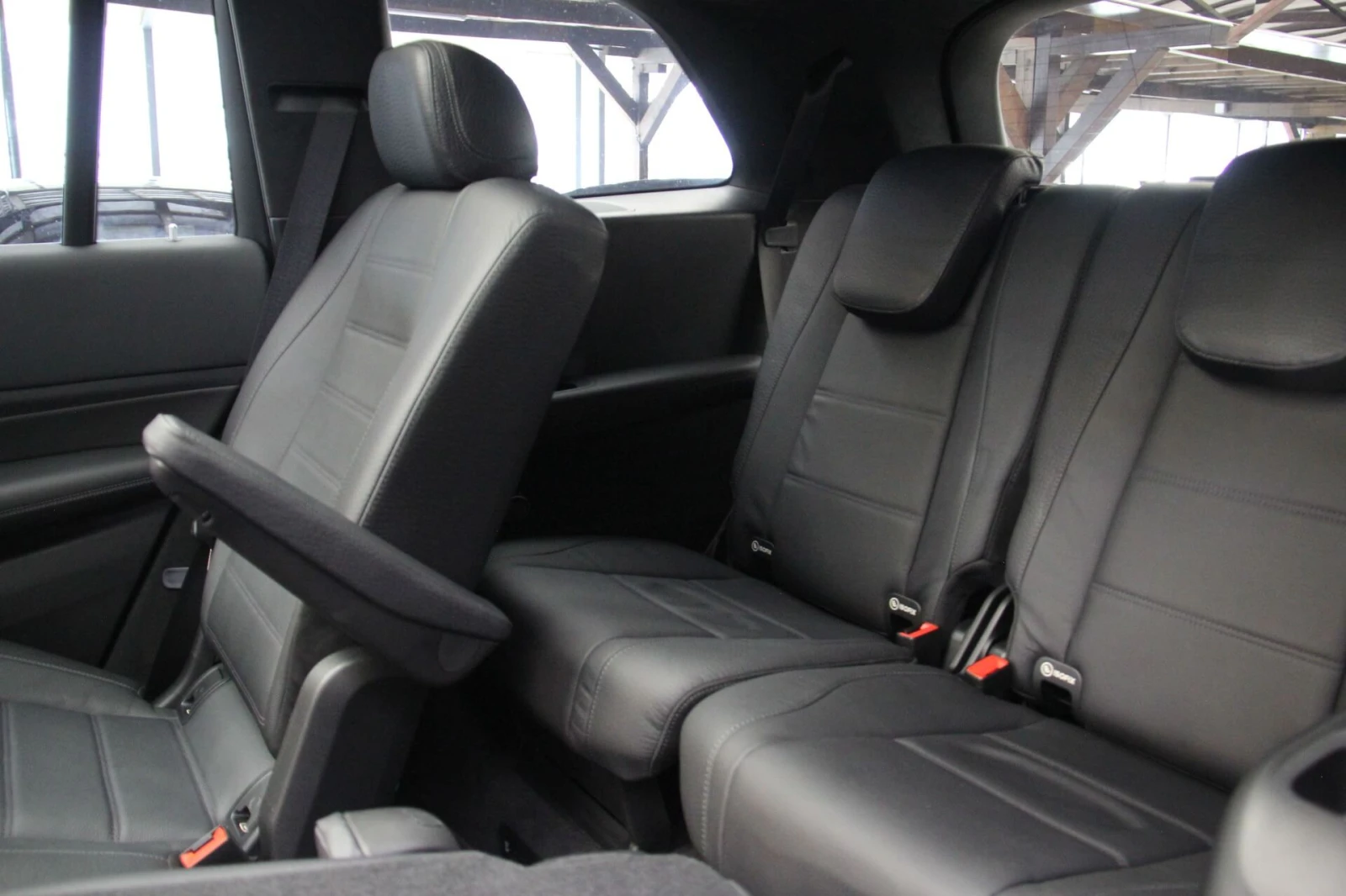 Mercedes-Benz GLS580 AMG/4Matic/Burmester/HuD/Панорама/Обдухване/RSE, снимка 10 - Автомобили и джипове - 55978893