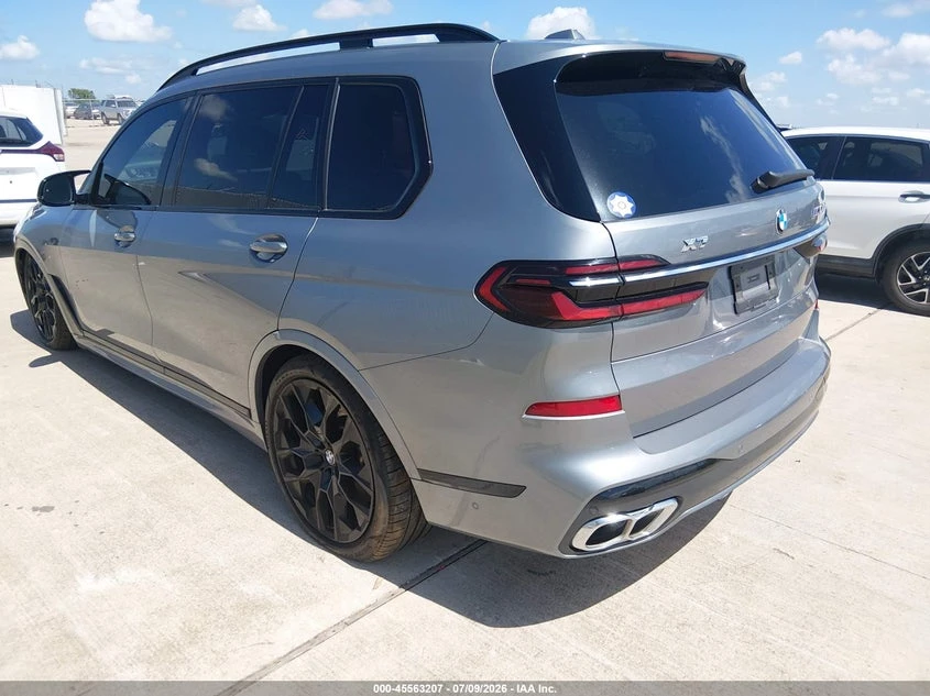 BMW X7 4.4l M60I, снимка 3 - Автомобили и джипове - 56042459