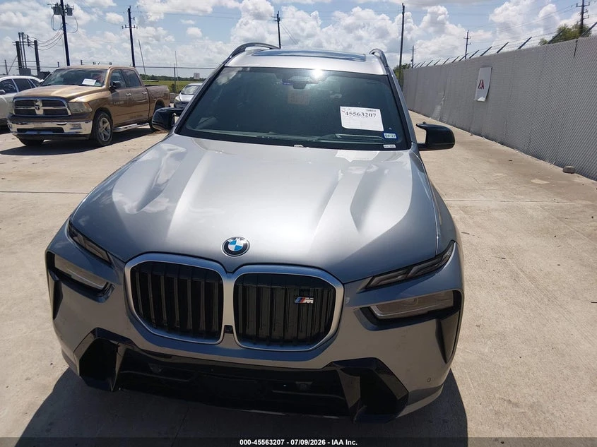 BMW X7 4.4l M60I, снимка 6 - Автомобили и джипове - 56042459